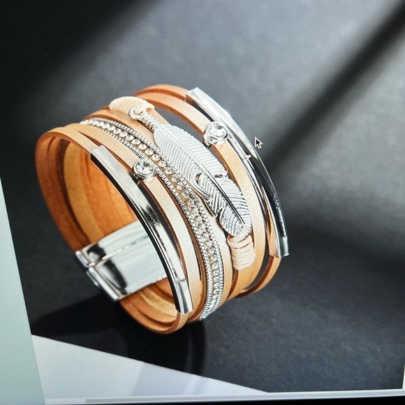 BoHo Feather Wide Rimmed Leather Bracelet, Rhinestone Studded, Cream Color - Picture 3 of 5